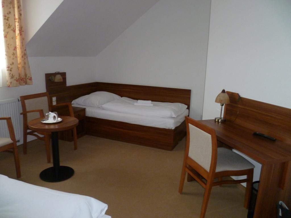 Hostinec U Hubálků Kostelec nad Orlicí Habitación foto