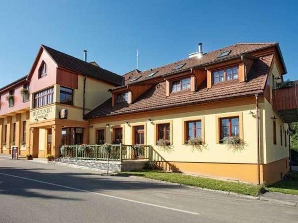 Hostinec U Hubálků Kostelec nad Orlicí Exterior foto